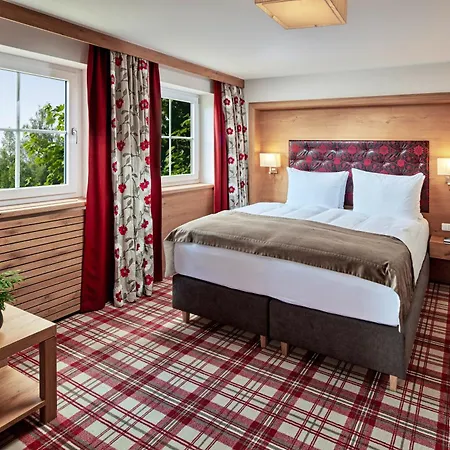 Wellness- & Jagdhof 호텔