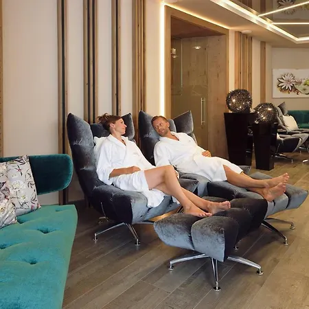 Wellness- & Jagdhof Hotell