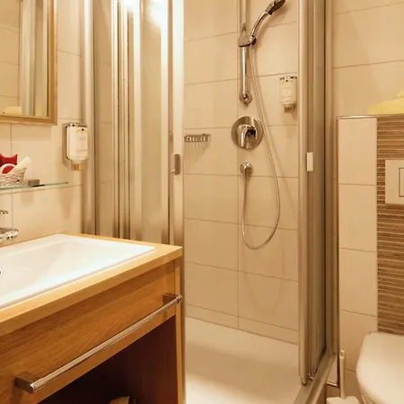 호텔 Wellness- & Jagdhof 론바크