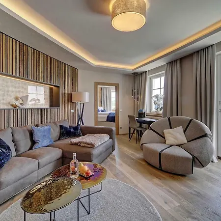 מלון Wellness- & Jagdhof 5*